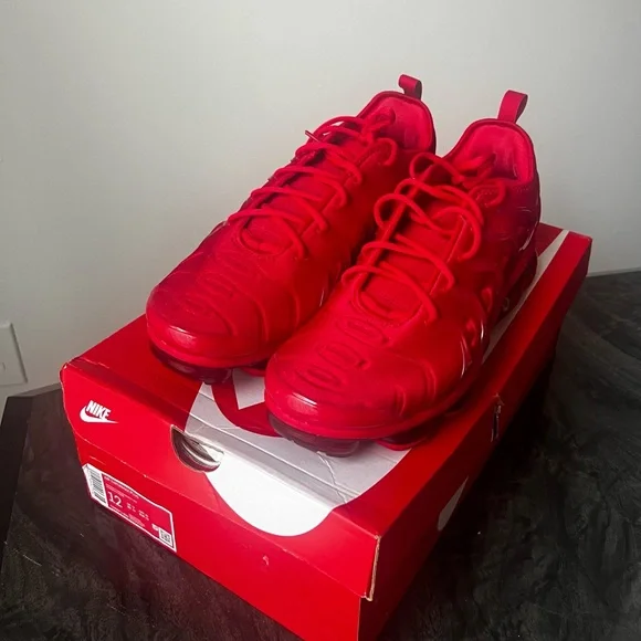 Nike VaporMax Plus University Red